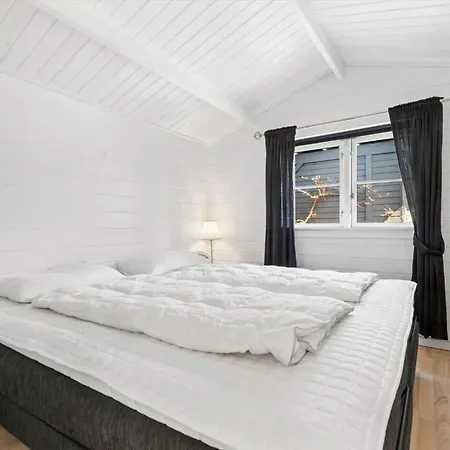 84310-8400-begoniavej-20 * Ebeltoft